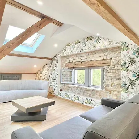 Charme 4 Avec Salle D'eau, Confort Moderne - Fr-1-584-368 *