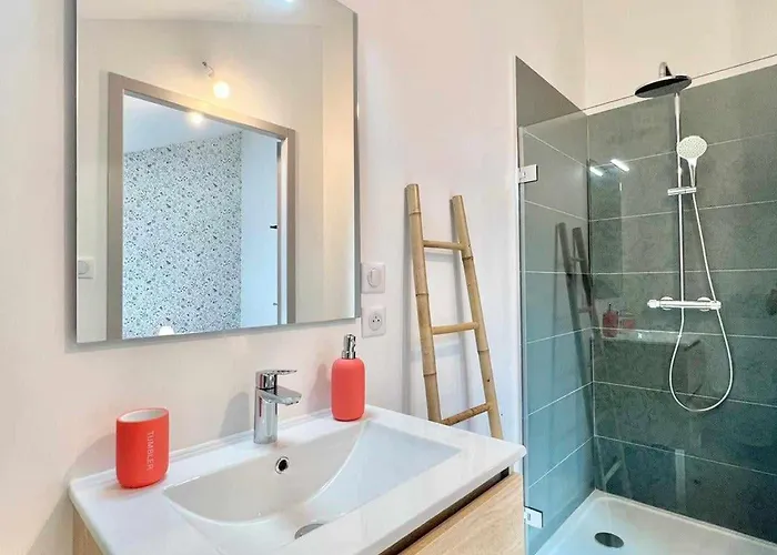 Prázdninový dům Charme 4 Avec Salle D'eau, Confort Moderne - Fr-1-584-368