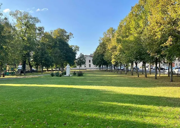 Charme 4 Avec Salle D'eau, Confort Moderne - Fr-1-584-368 Haroue